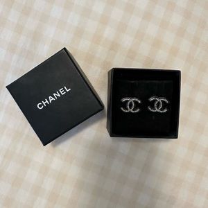 CHANEL Black and Silver Resin Earrings